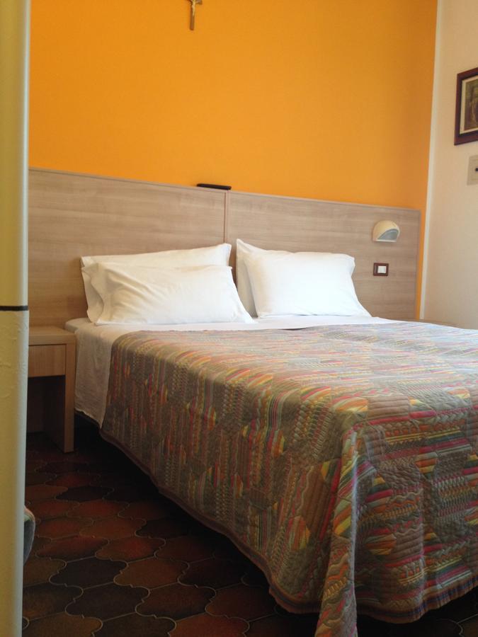 Hotel Gattuccio Cesenatico Ngoại thất bức ảnh